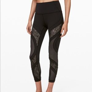 Brand New Lululemon Wunder Under lace tight 25” 4